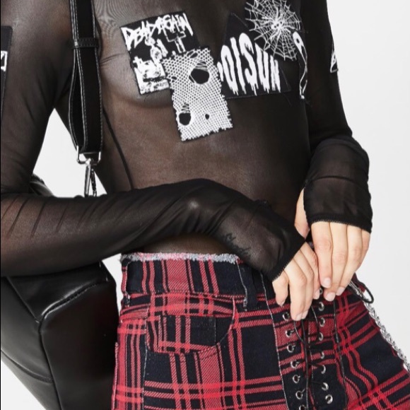 DOLLS KILL/ CURRENT MOOD POISON LOVE TOP NWT $50 M - Picture 2 of 14